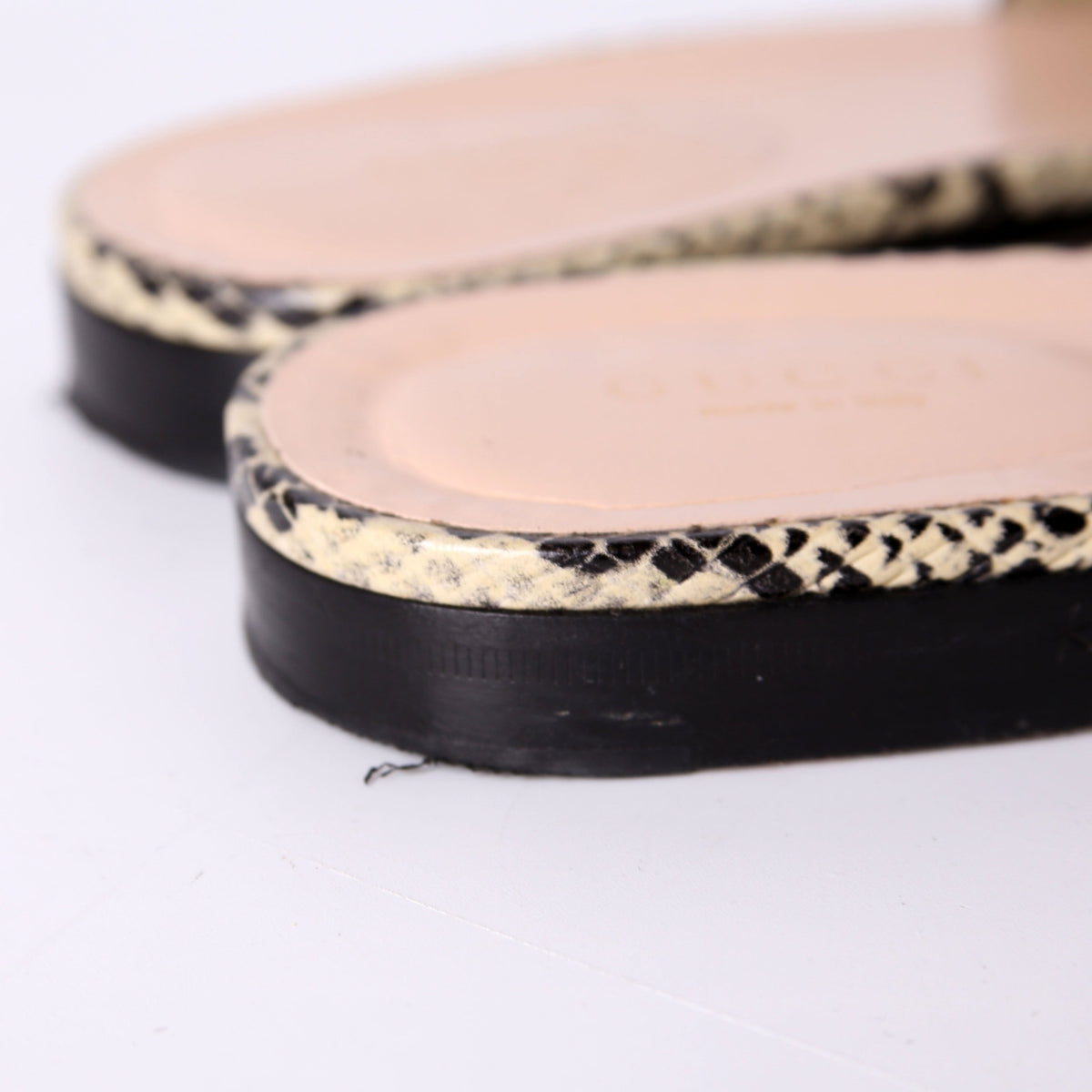 Python Interlocking G Flats Size