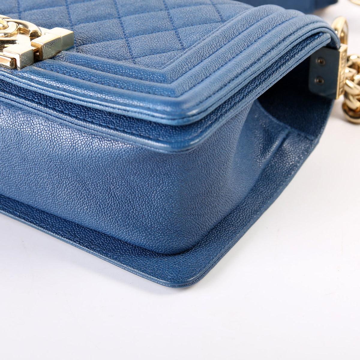 Boy Flap Small Caviar 27M Blue