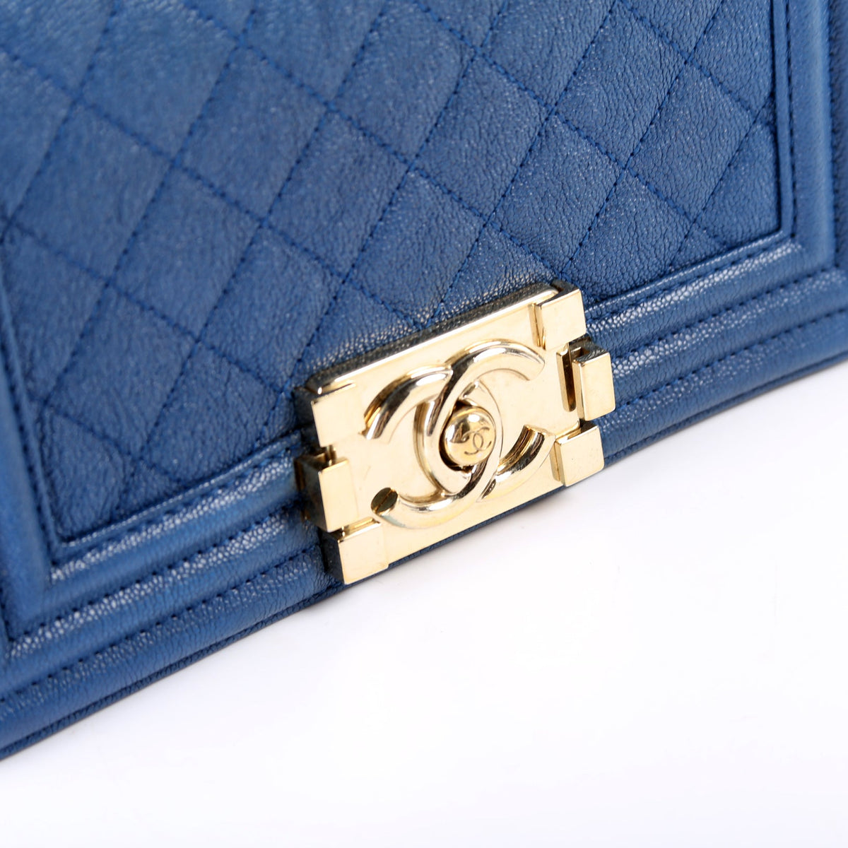 Boy Flap Small Caviar 27M Blue