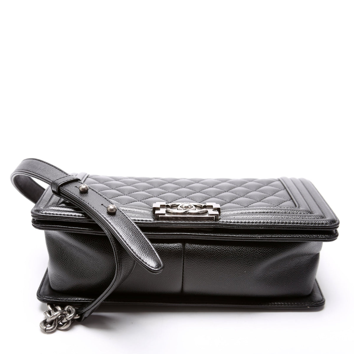 Boy Flap Medium Old Caviar RFID Black