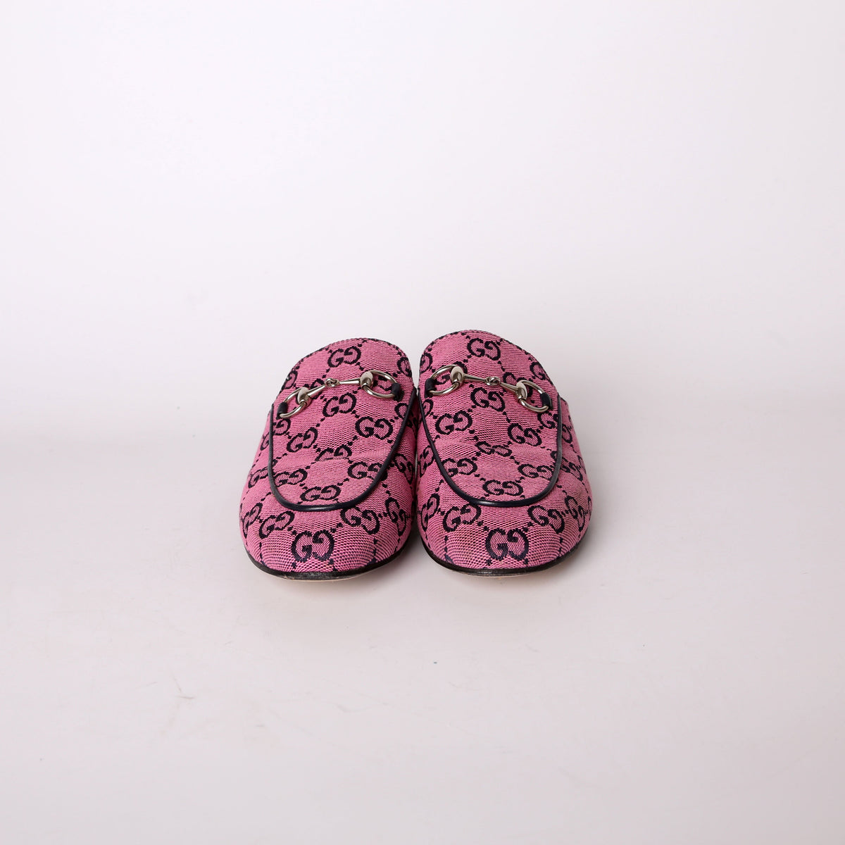 GG Canvas Princetown Mules Size