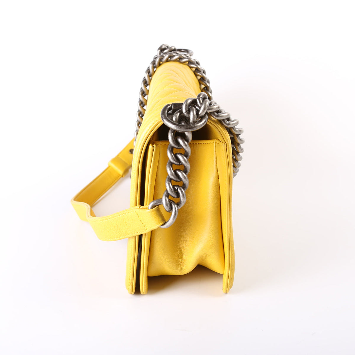 Boy Flap Medium Old Lambskin 15-20M Yellow