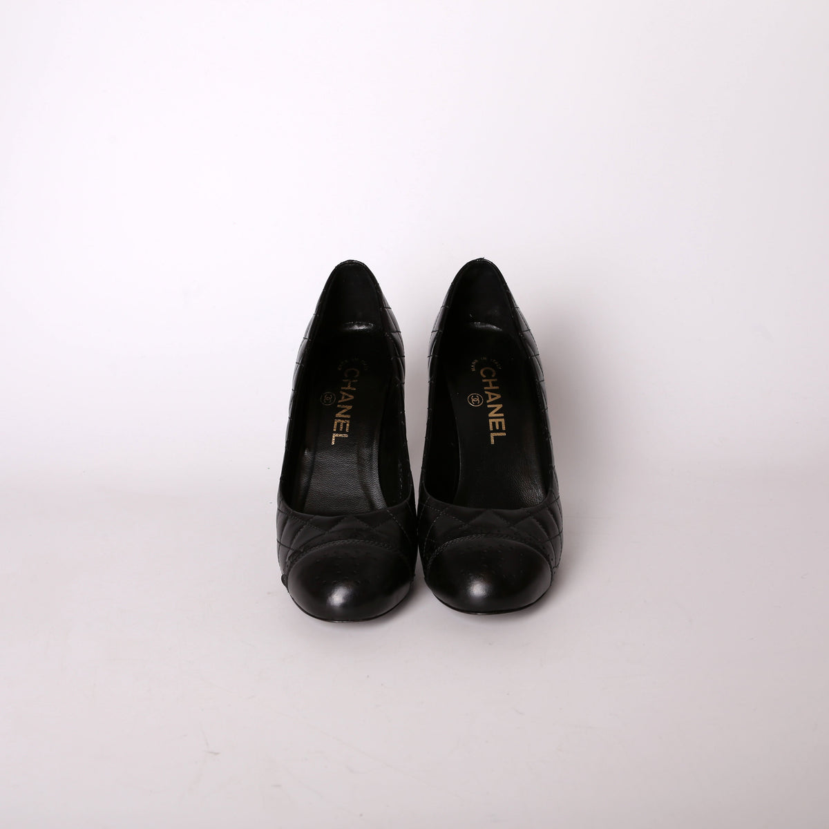 CC Cap Toe Leather Pumps Size 38.5