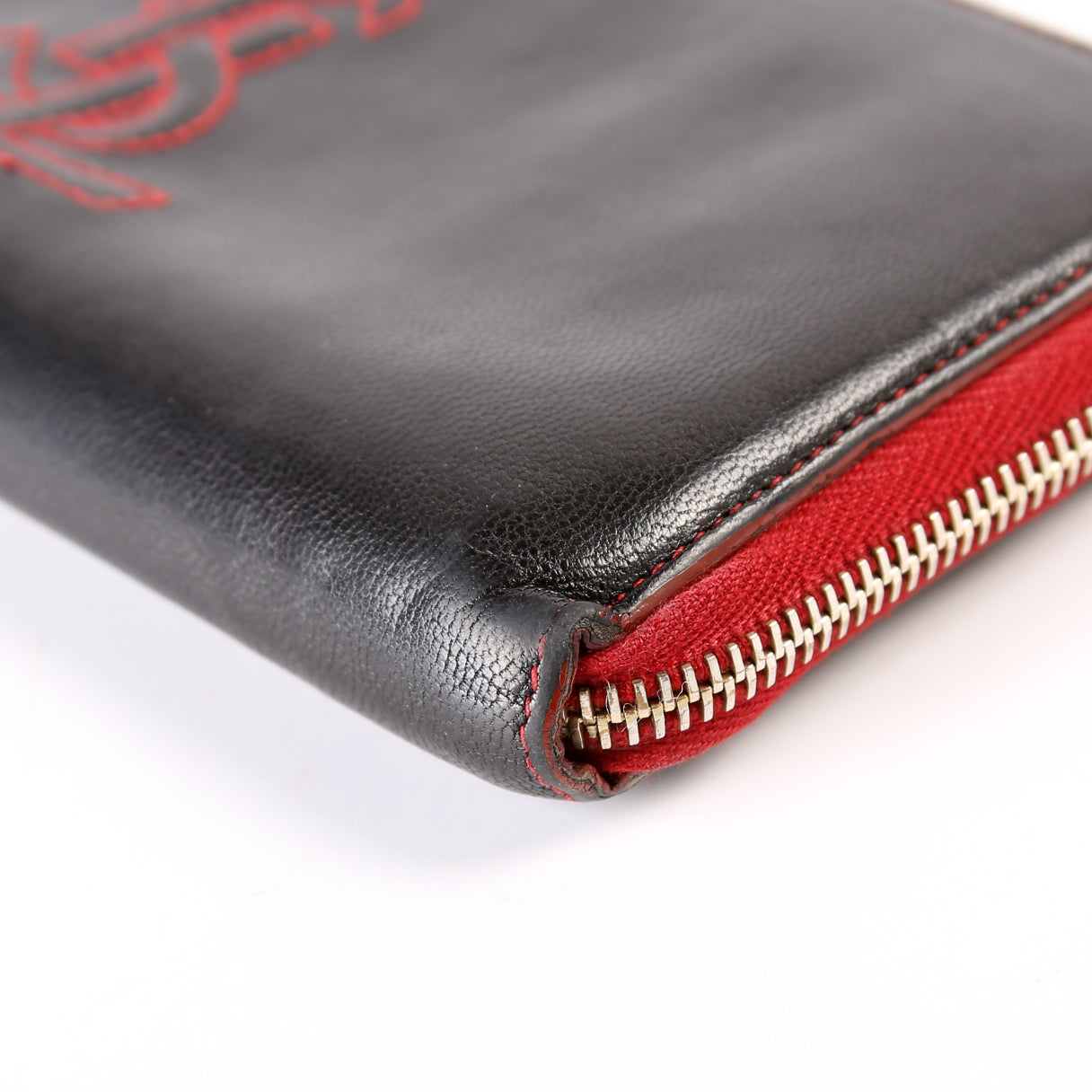 Belle De Jour Zip Around Wallet  Black/Red