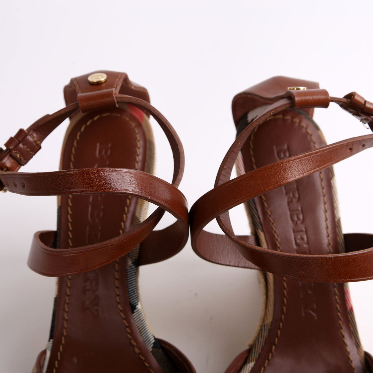 Nova Check Wedge Size 39.5