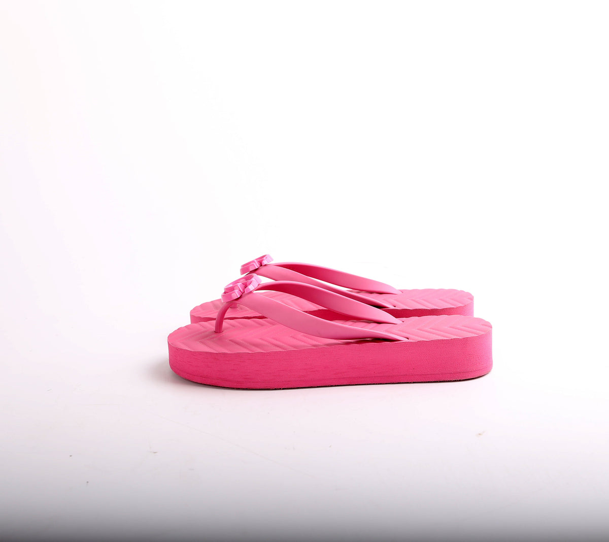 Marmont GG Logo Flip Flops Size