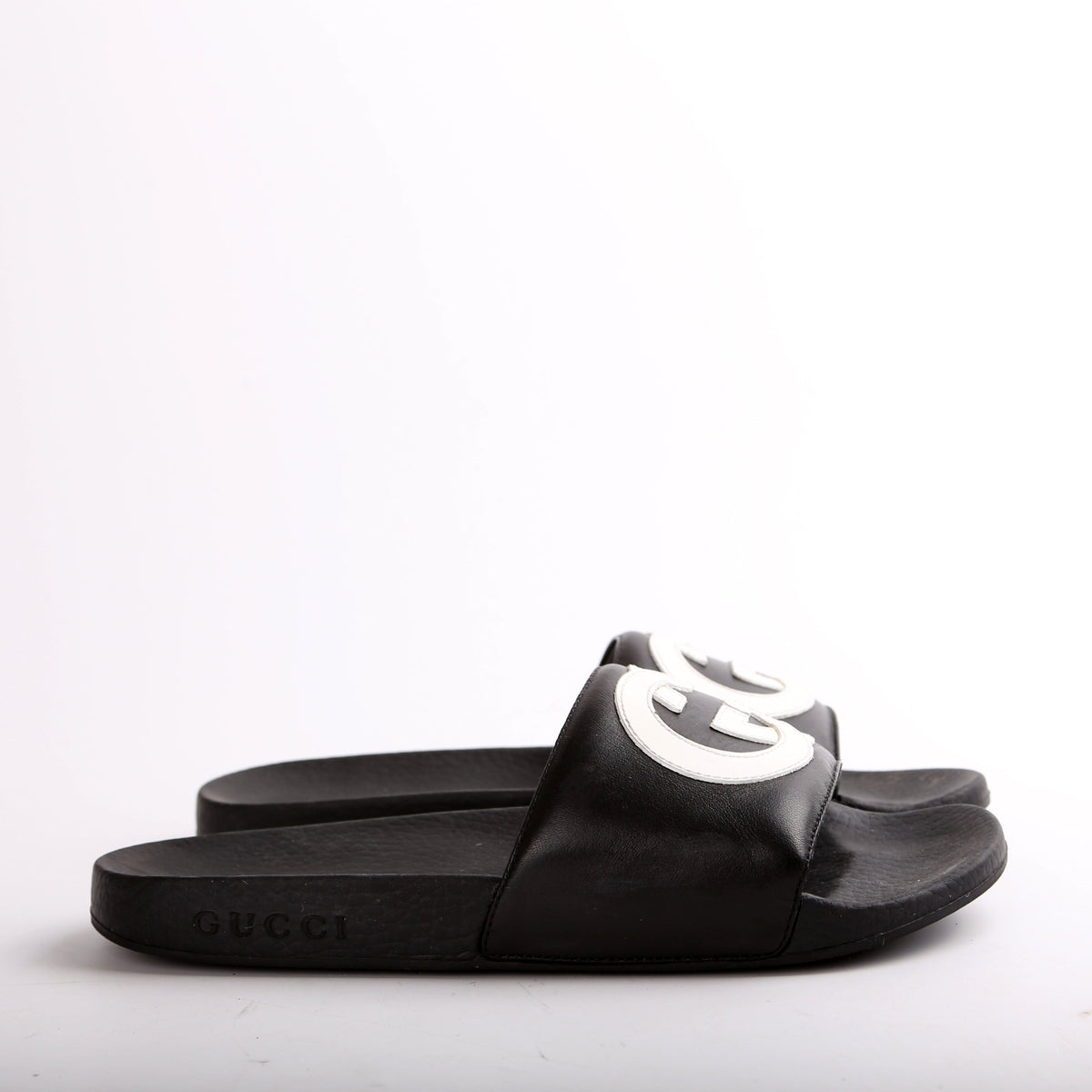 Padded Interlocking G Leather/Rubber Slides Size