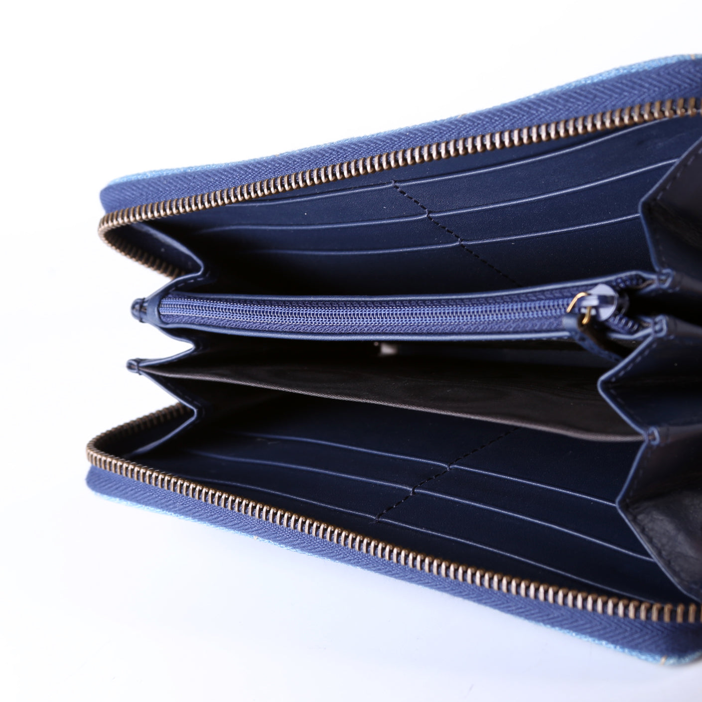 GG Marmont Pearly Denim Zip Around Wallet Blue