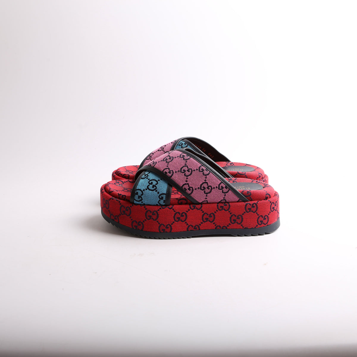 GG Canvas Platform Slides Size .