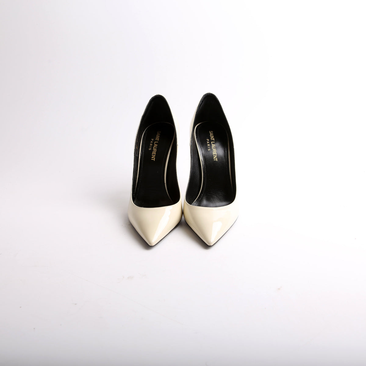 Zoe MM Pumps Size