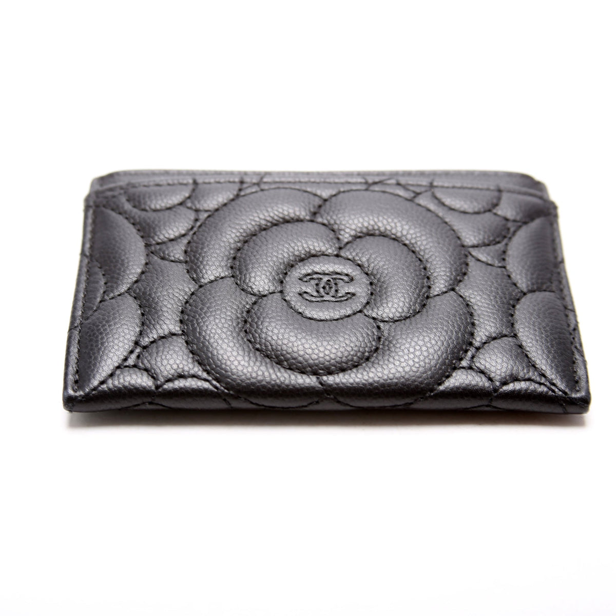 Camellia Flower Embossed Caviar Card Holder 24M Black