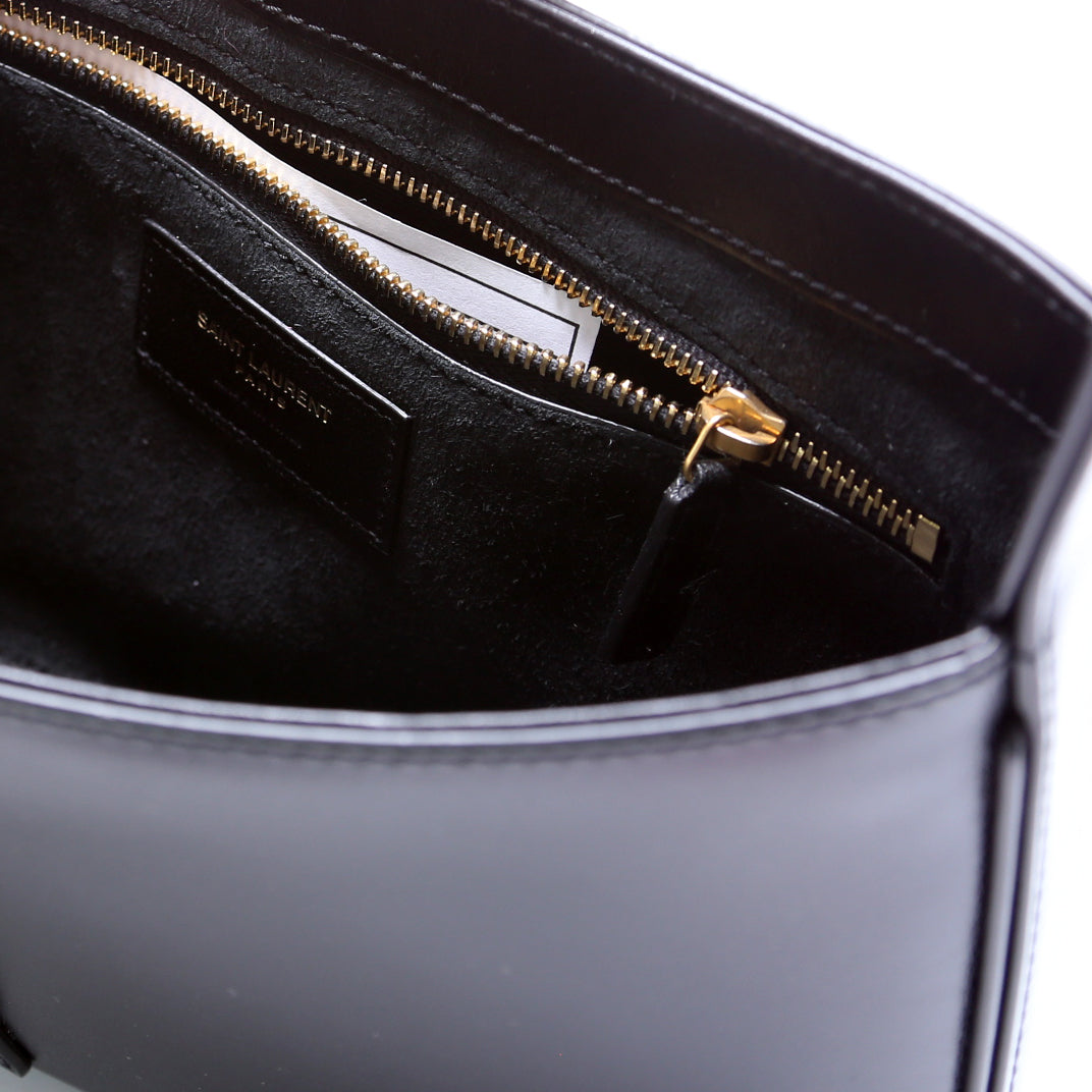 Le A   Leather Hobo Black