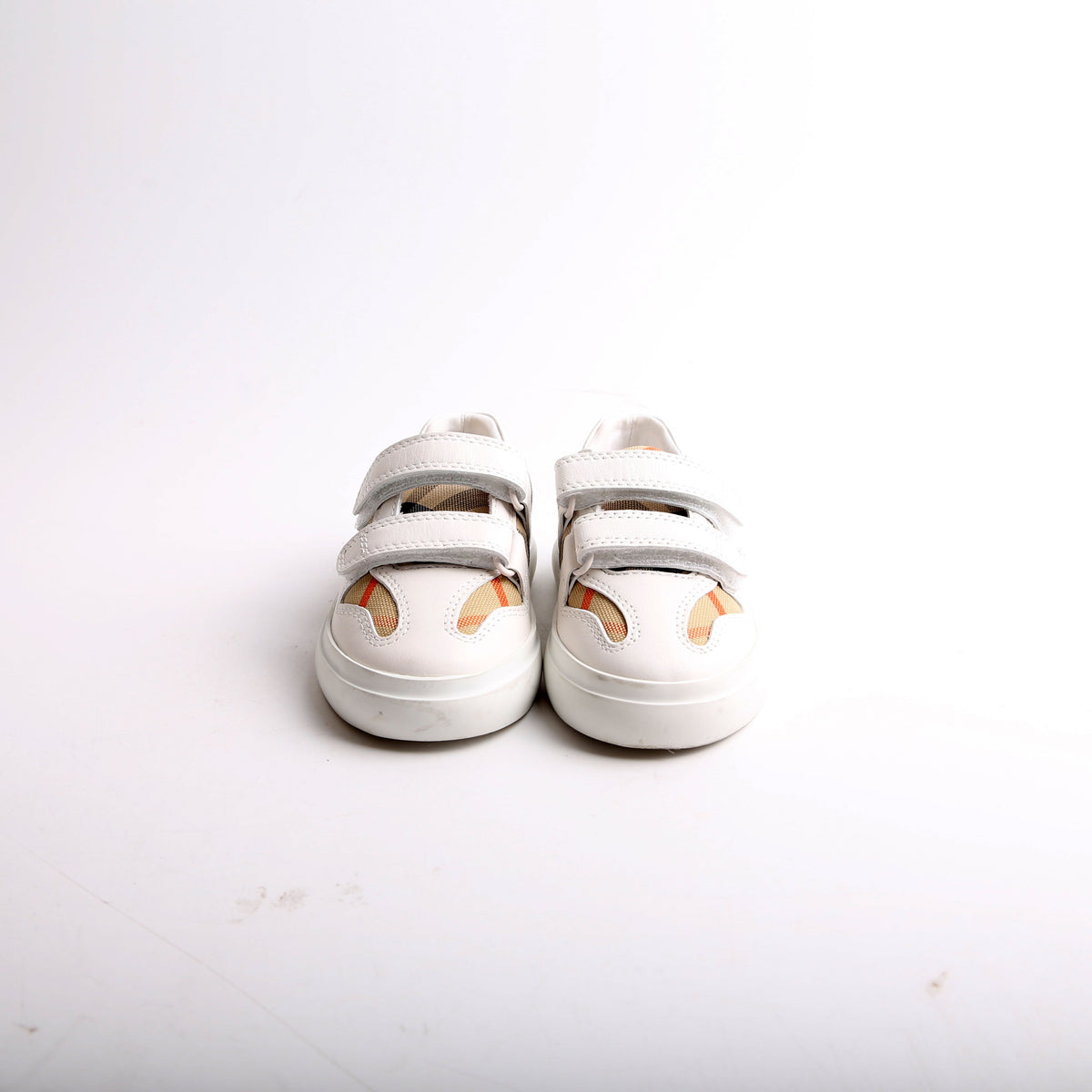 Kids Noah Low top Sneakers Size 23