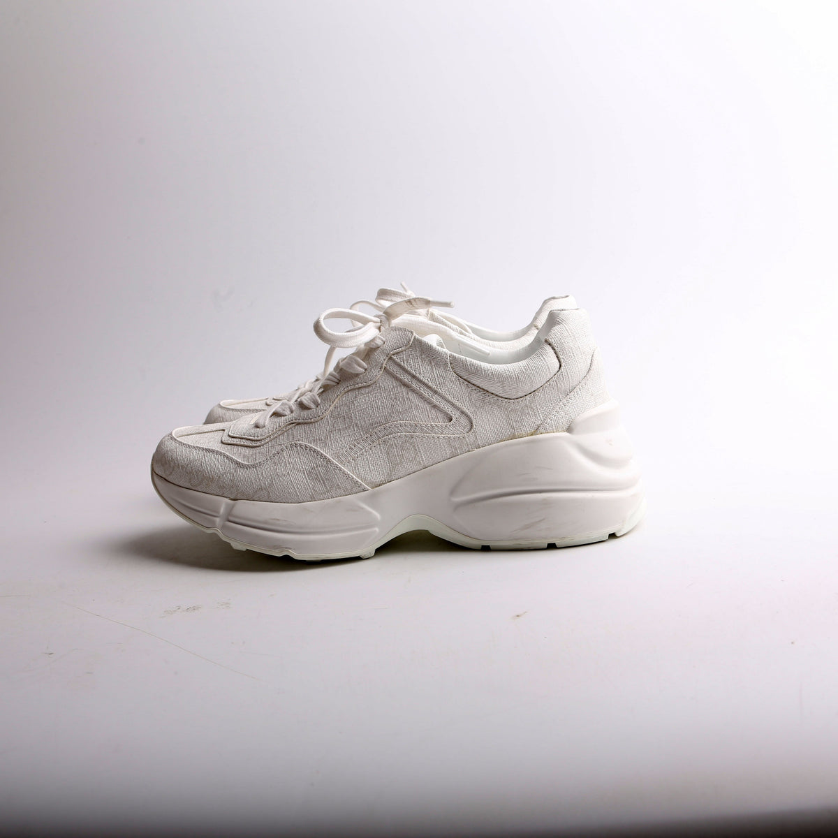 Rhyton Sneakers Size