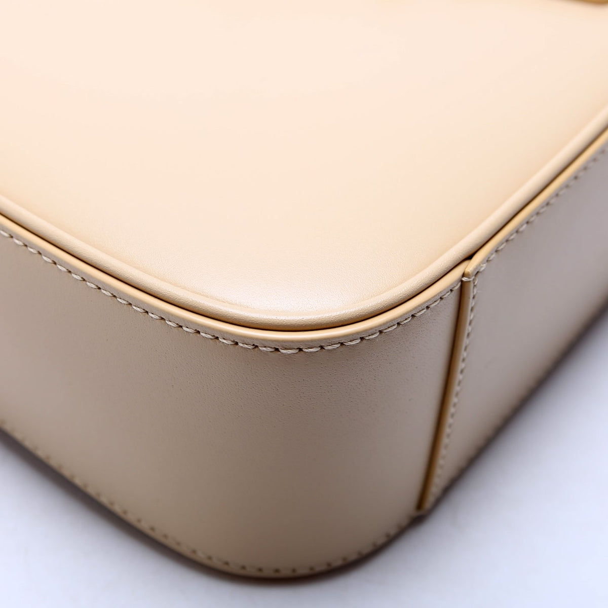 Le  A  Hobo Leather Tan
