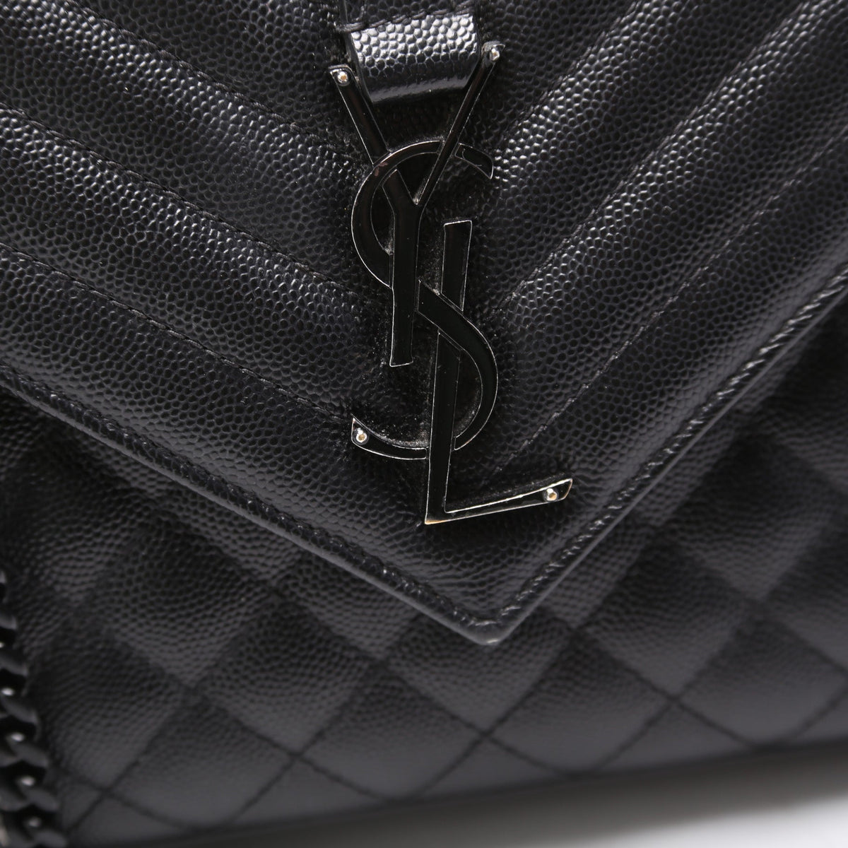 Envelope Medium Grain Triquilt Black
