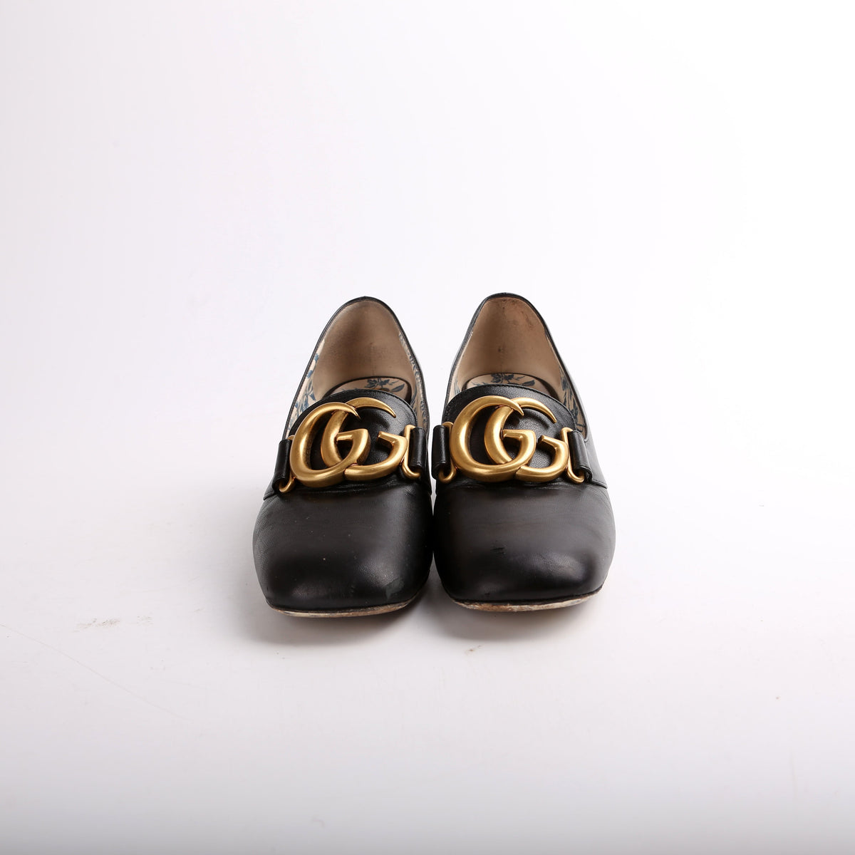Victoire MM Loafer Pumps Size .