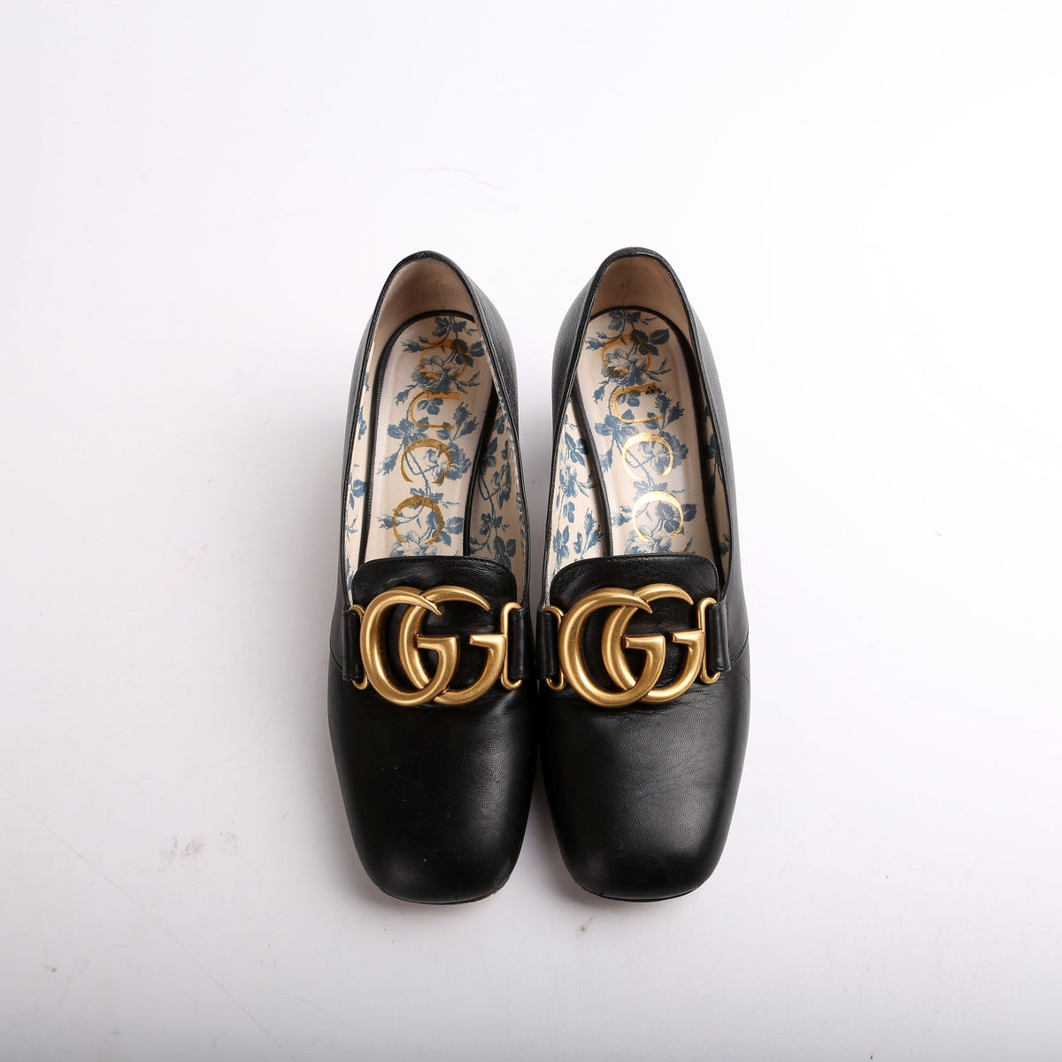 Victoire MM Loafer Pumps Size .