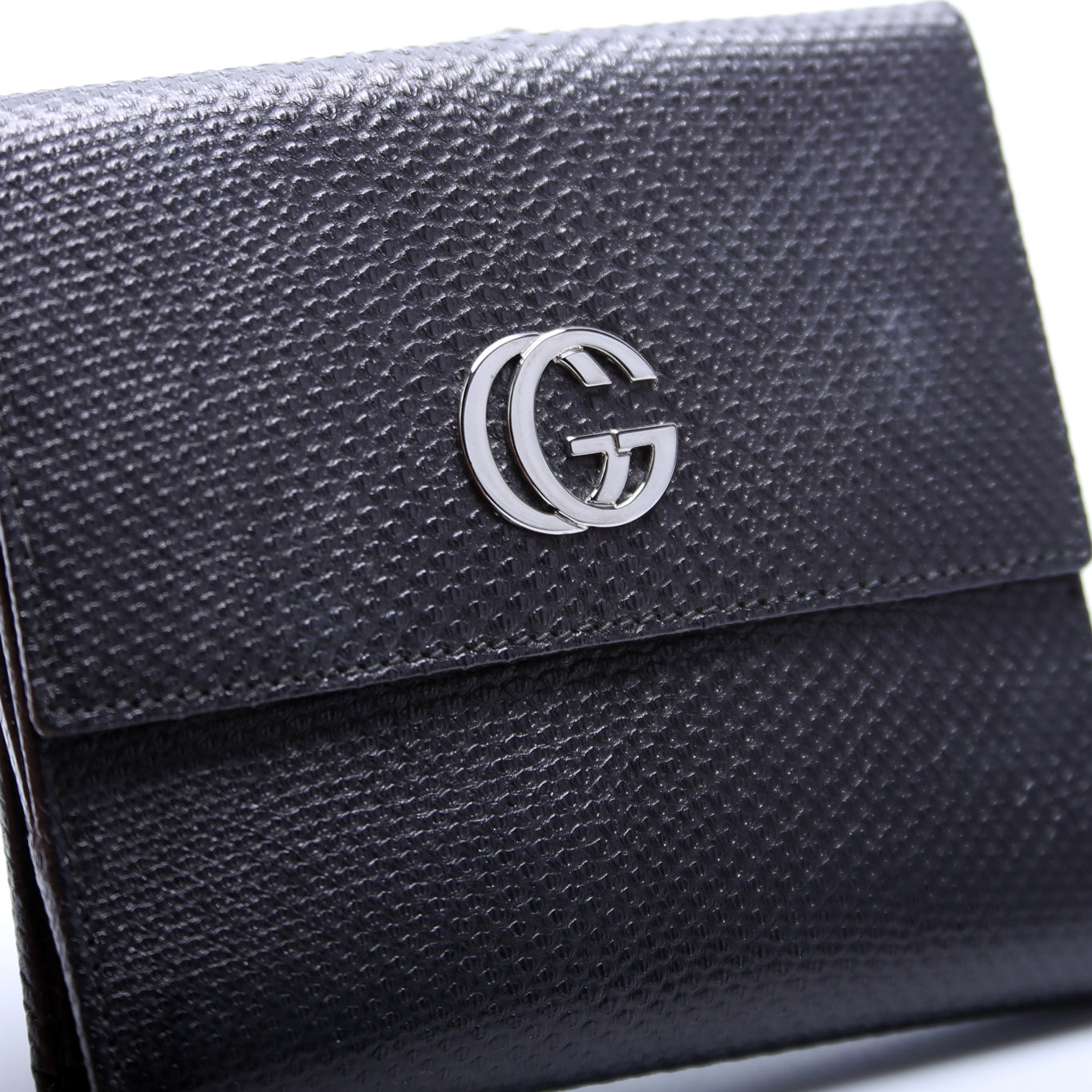 - GG Lizard Embossed Compact Trifold Wallet Black