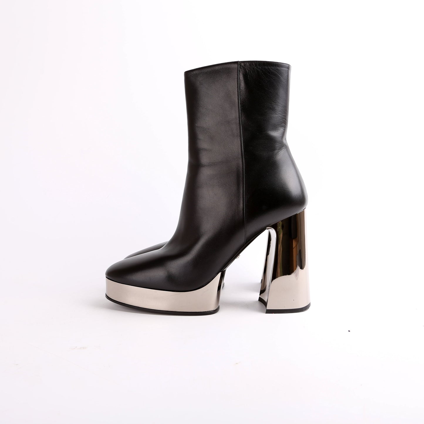 Gucci Chrome Platform Calfskin Leather Ankle Boots Size