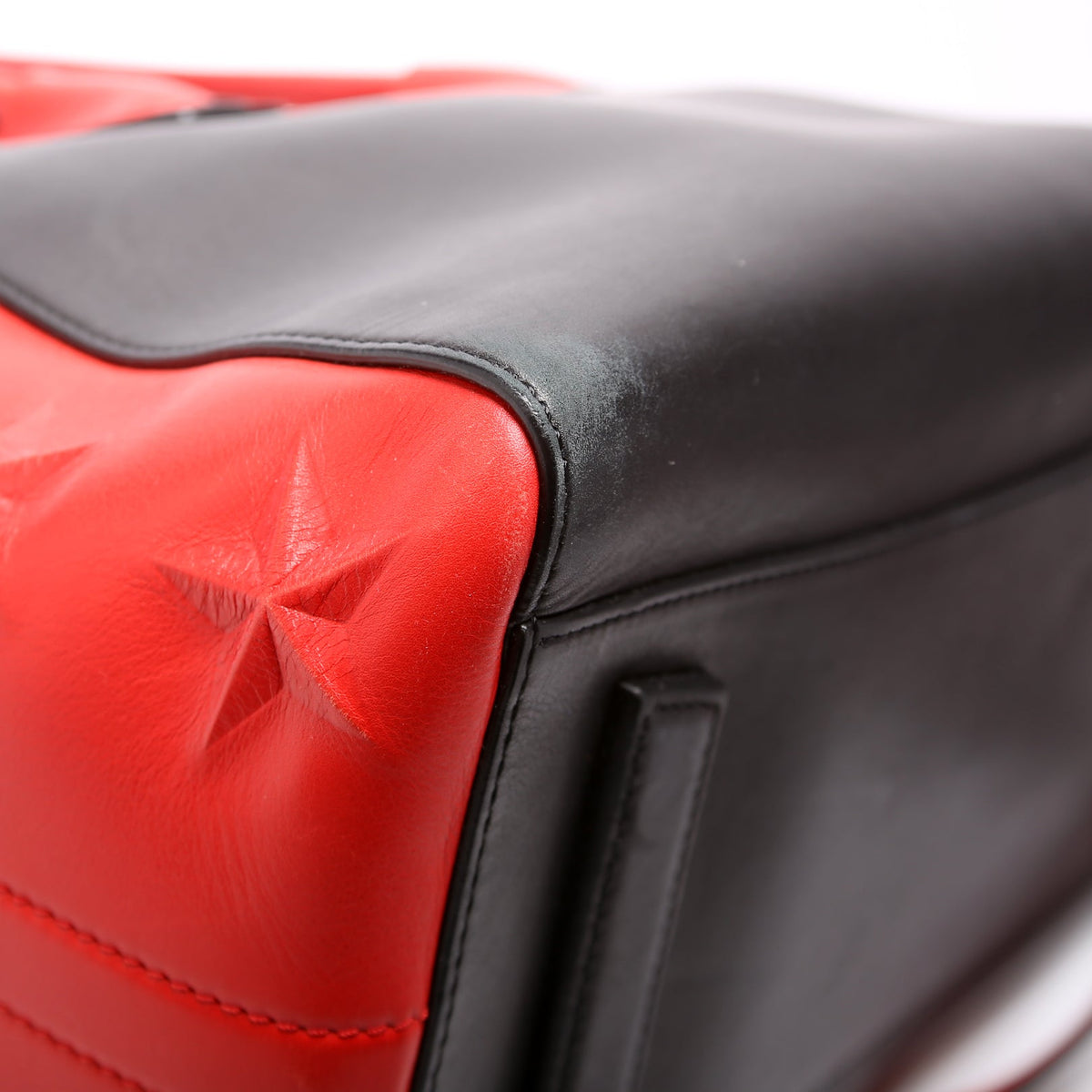 Antigona Satchel Medium