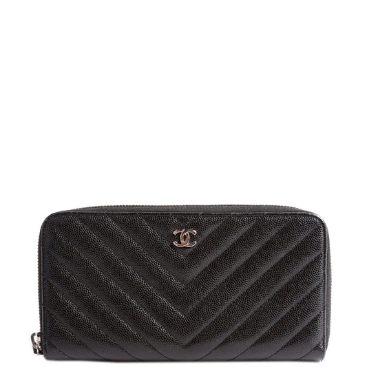 Chevron Caviar Large Gusset Zip Around Wallet 24M Black