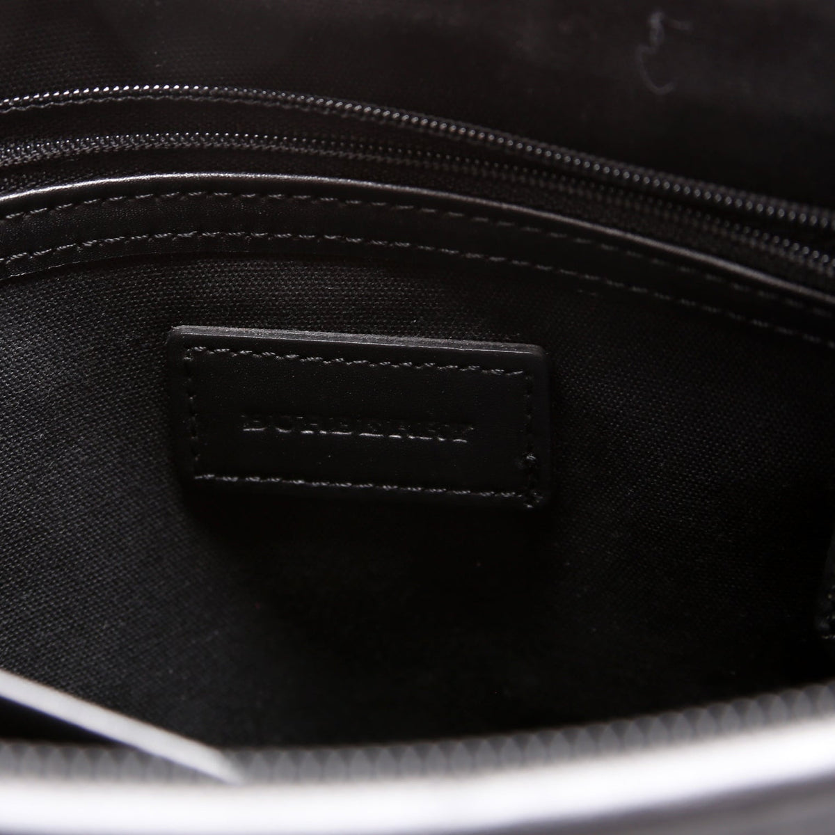Nova Check Wrist Clutch Black