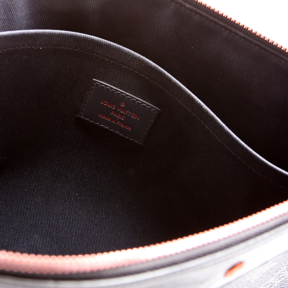 Pochette Apollo GM Upside Down Monogram