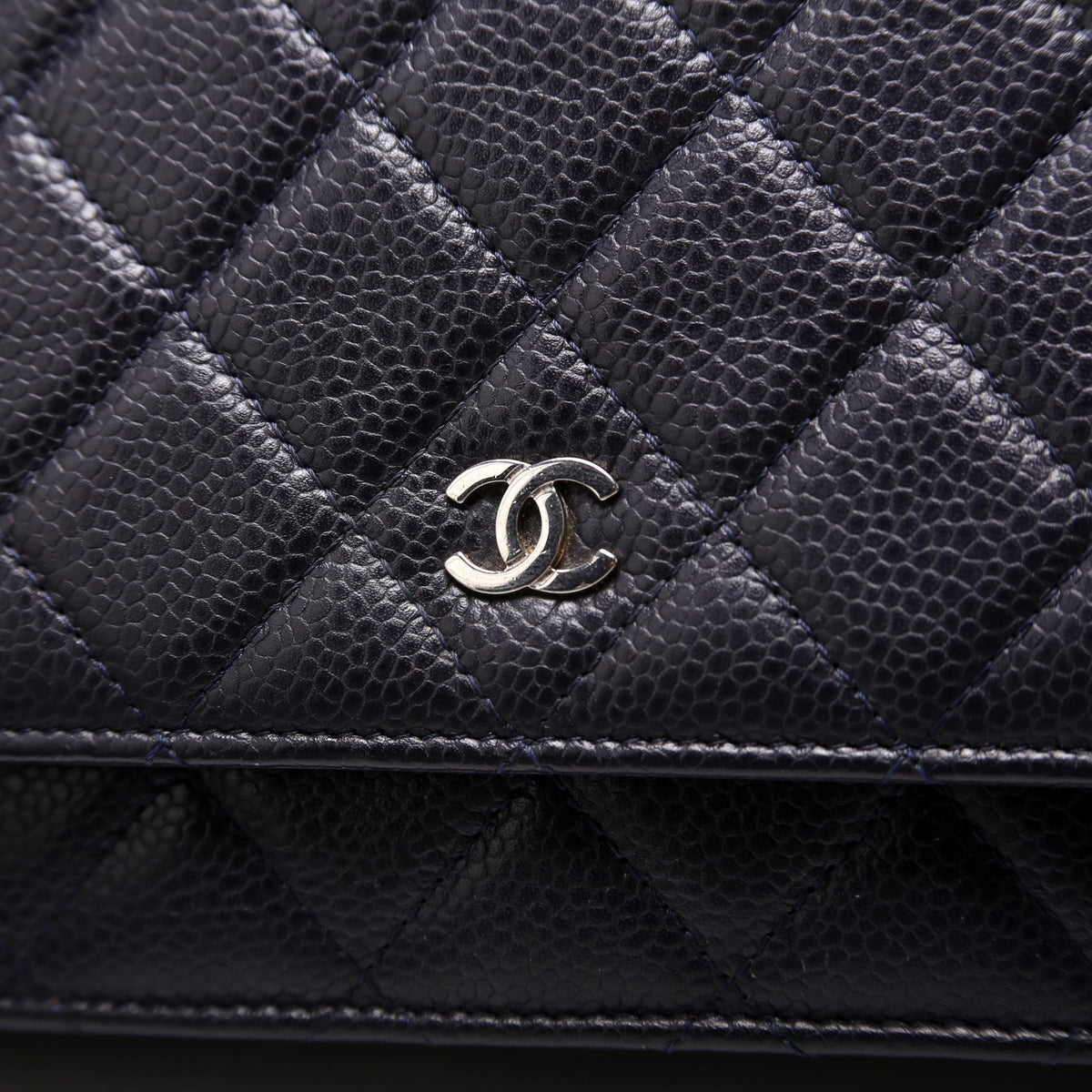 WOC Classic Quilted Caviar Navy