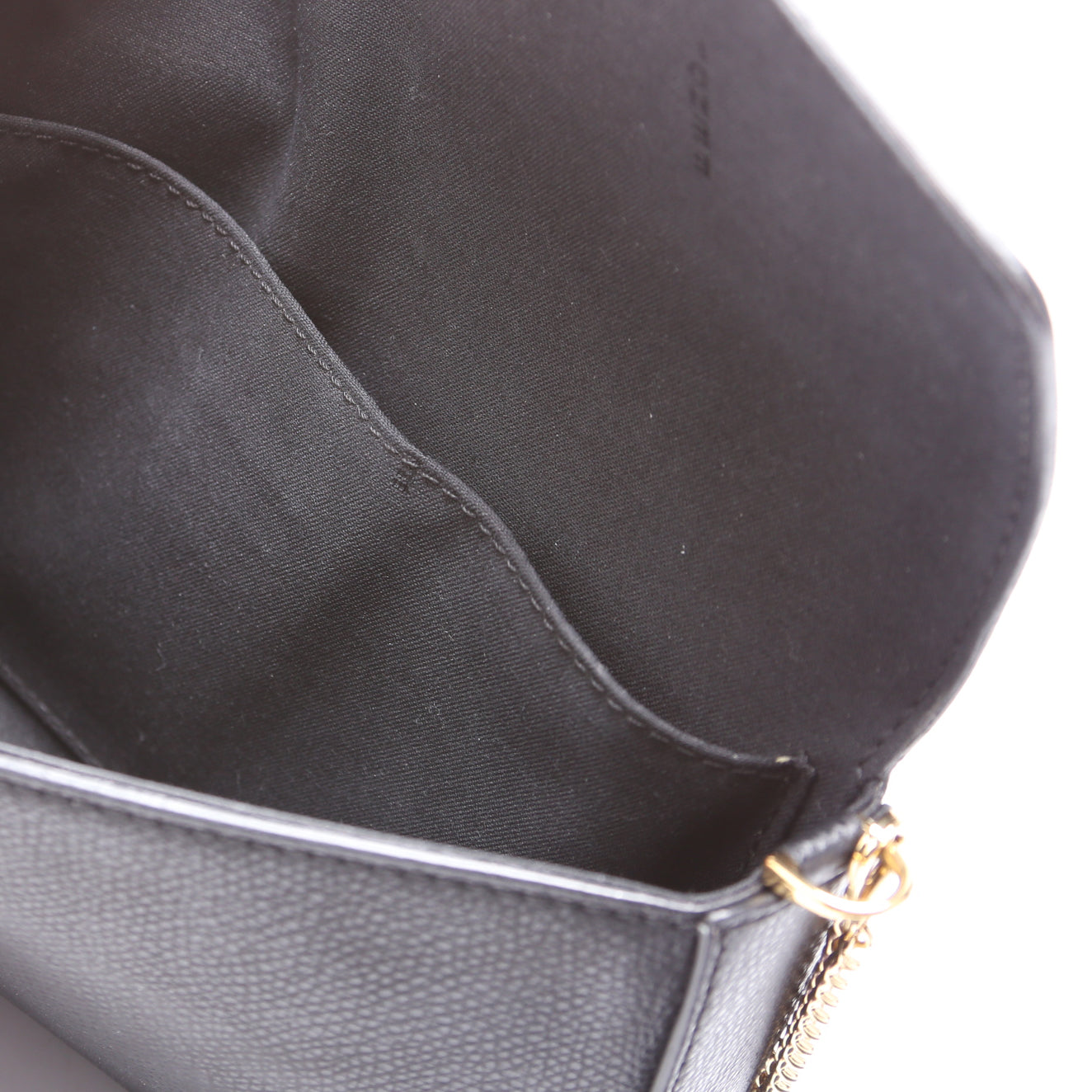 8BS032A Wallet on Chain with Pouches Black