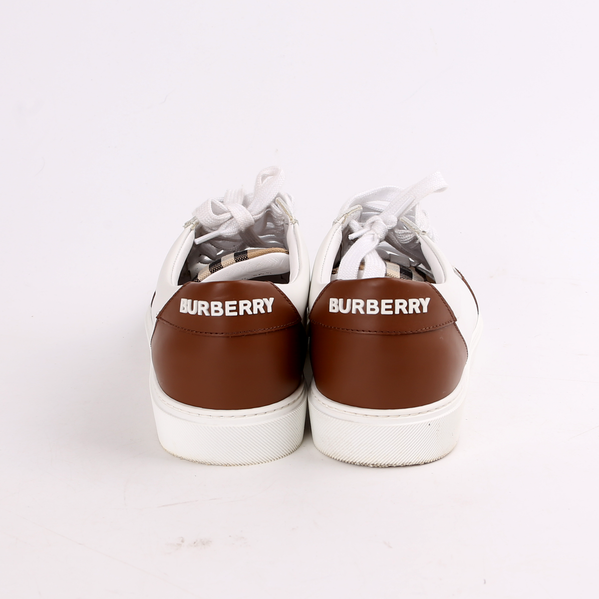 Vintage Check Leather Sneakers Size 36.5