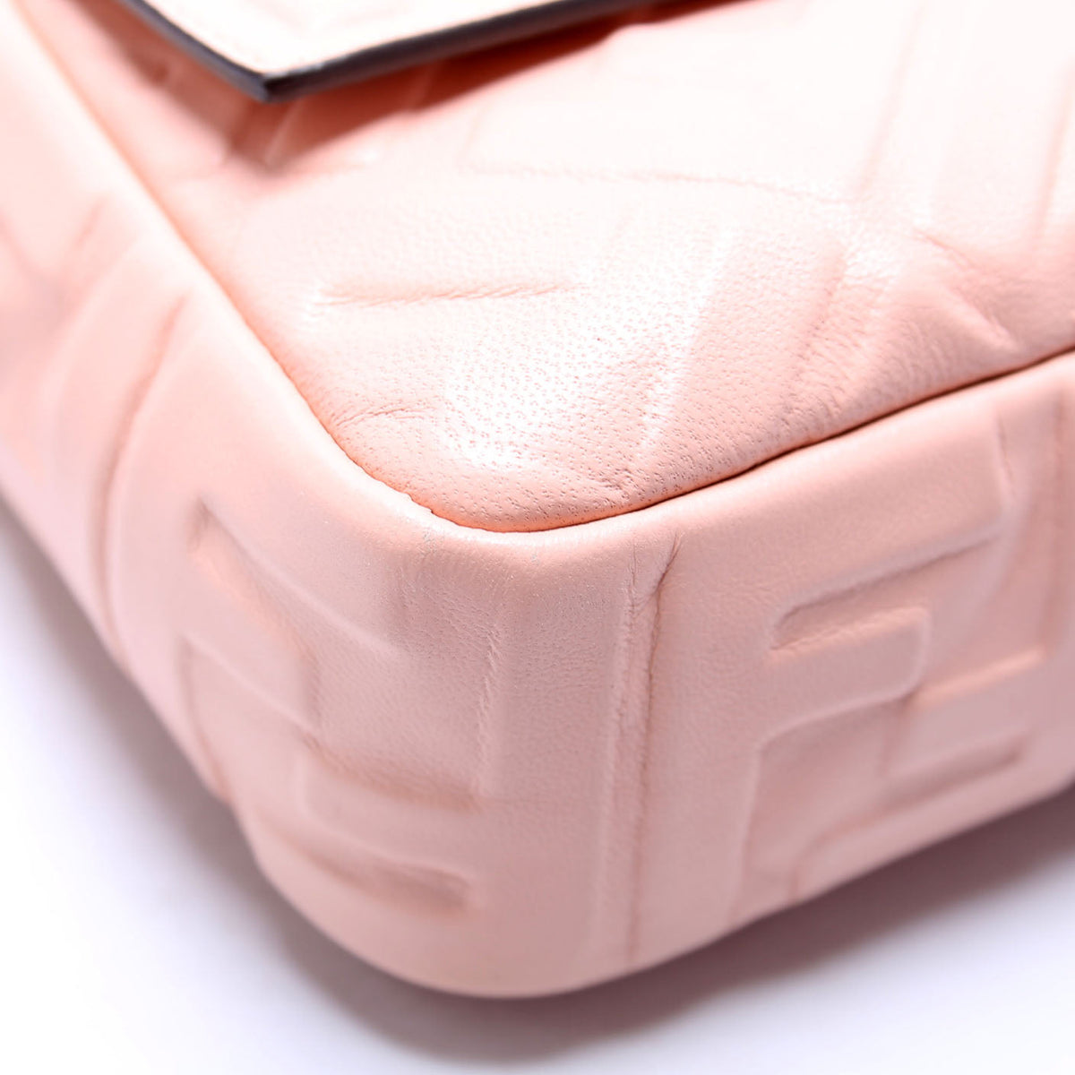 Baguette FF Embossed Nappa Pink