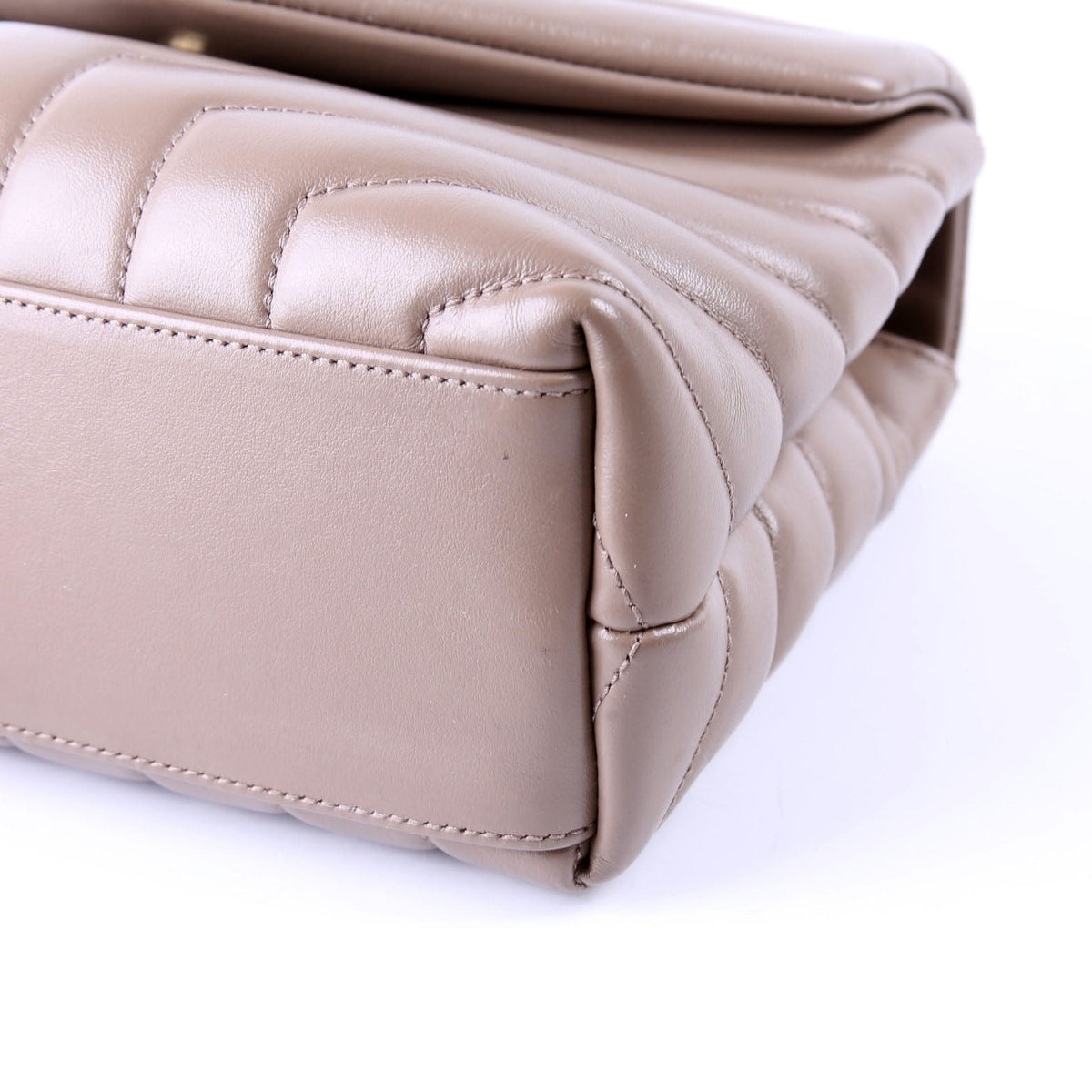 Loulou Satchel Small 494699 Taupe