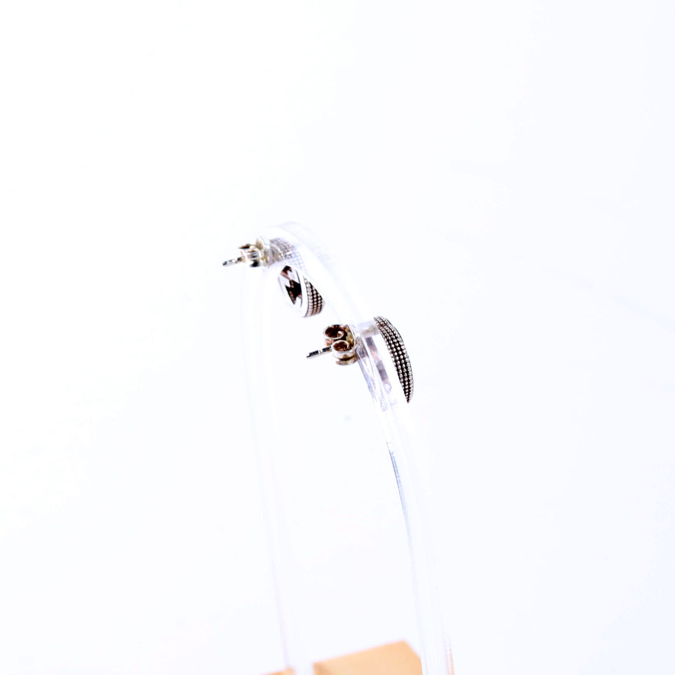 Gucci Earrings: Interlocking G Studs