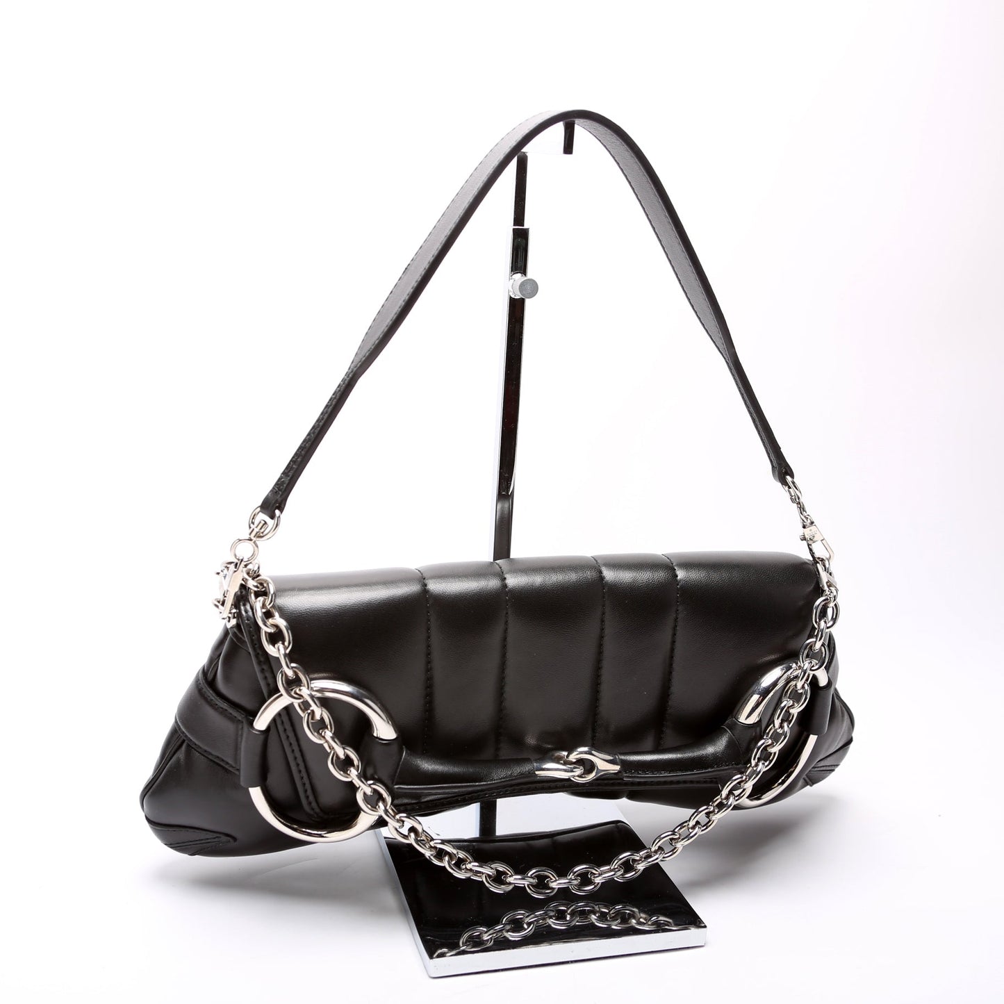 Gucci  Vertical Quilted Maxi Horsebit Chain Medium Shoulder Bag Black