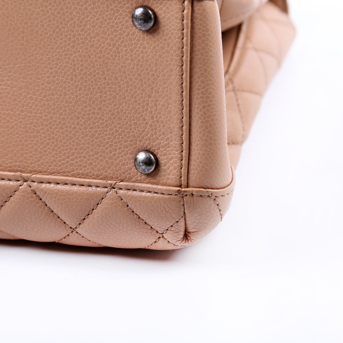 City Shopping Tote Large Caviar 21M Tan