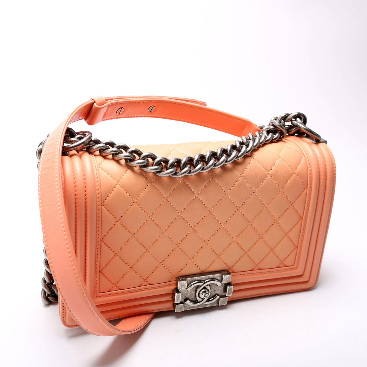 Boy Flap Medium Old Lambskin 16M Orange