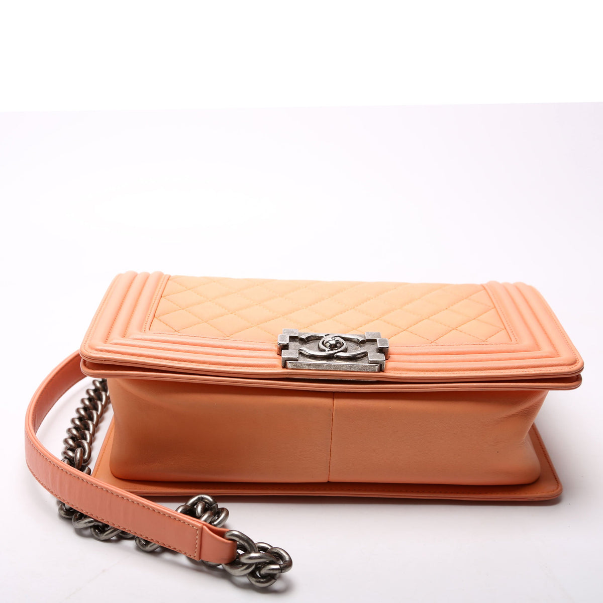 Boy Flap Medium Old Lambskin 16M Orange