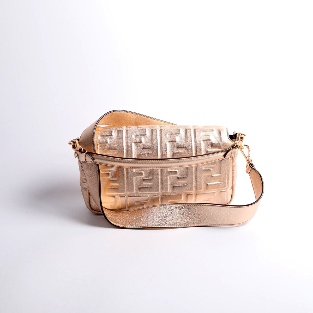 8BR600 Baguette FF Embossed Metallic Nappa Rose Gold