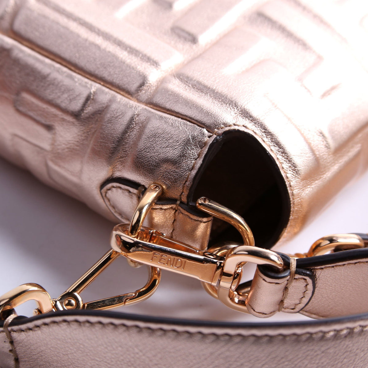 8BR600 Baguette FF Embossed Metallic Nappa Rose Gold