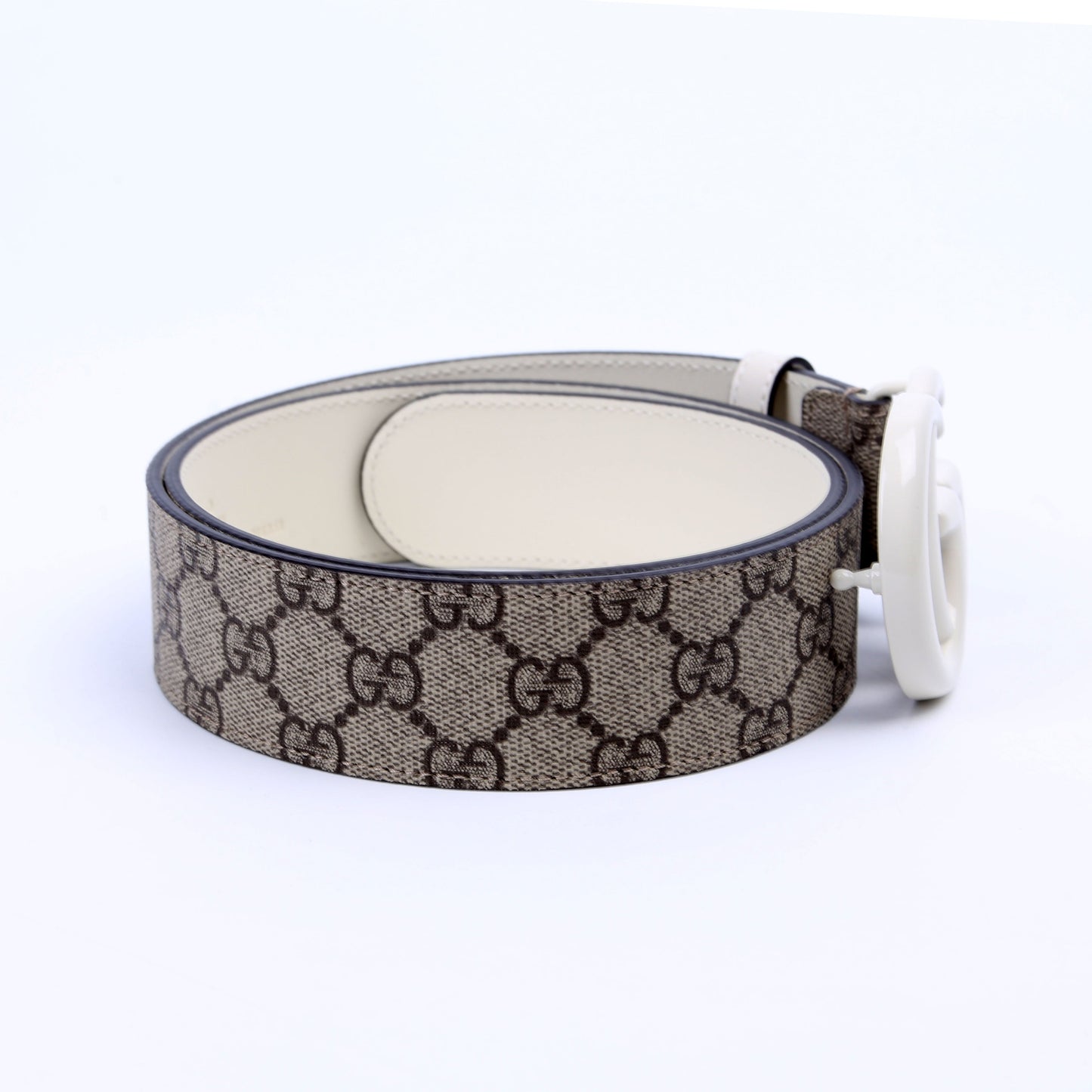 Gucci  Marmont GG Supreme Belt Size / White