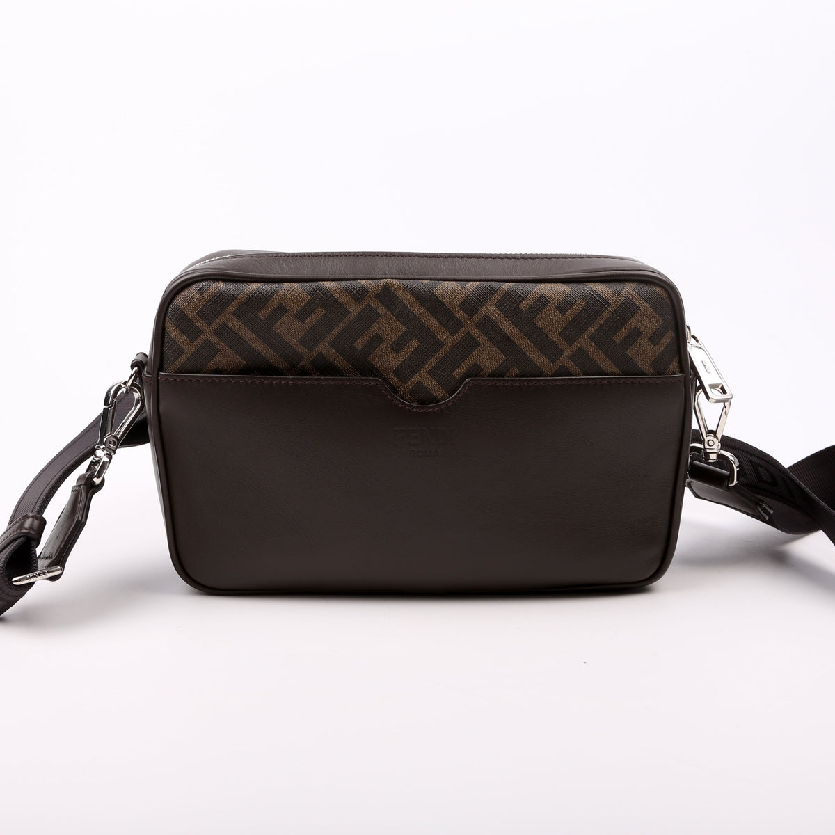 7M0286 Zucca Roma Logo/Leather Camera Case Brown