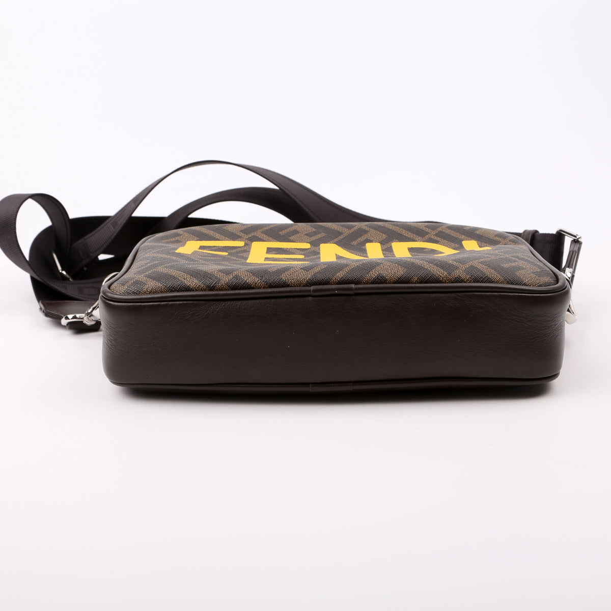 7M0286 Zucca Roma Logo/Leather Camera Case Brown