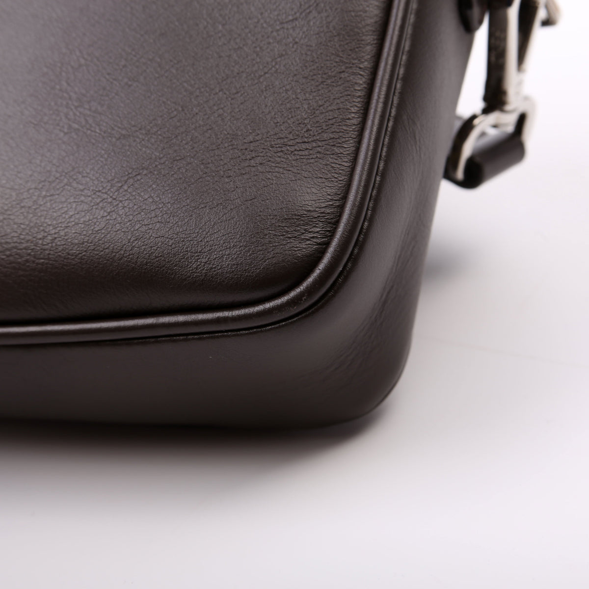 7M0286 Zucca Roma Logo/Leather Camera Case Brown