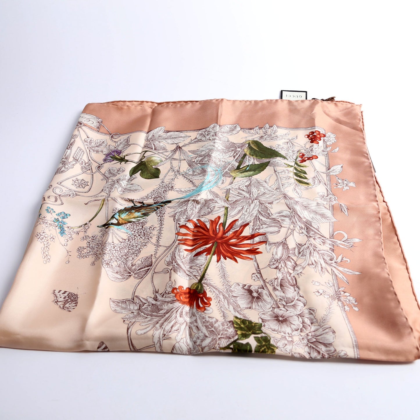 Gucci Wondergardenia Square Silk