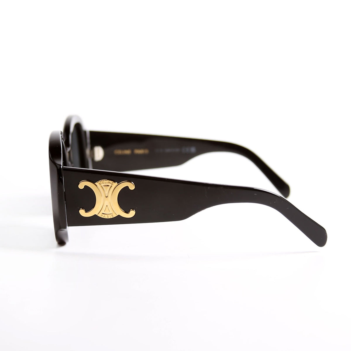 CL40305U Triomphe Acetate Sunglasses Black