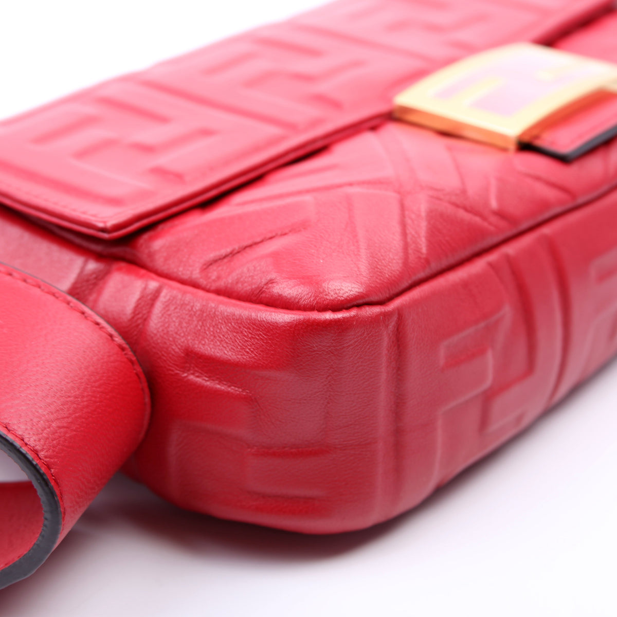 Baguette FF Embossed Nappa Red