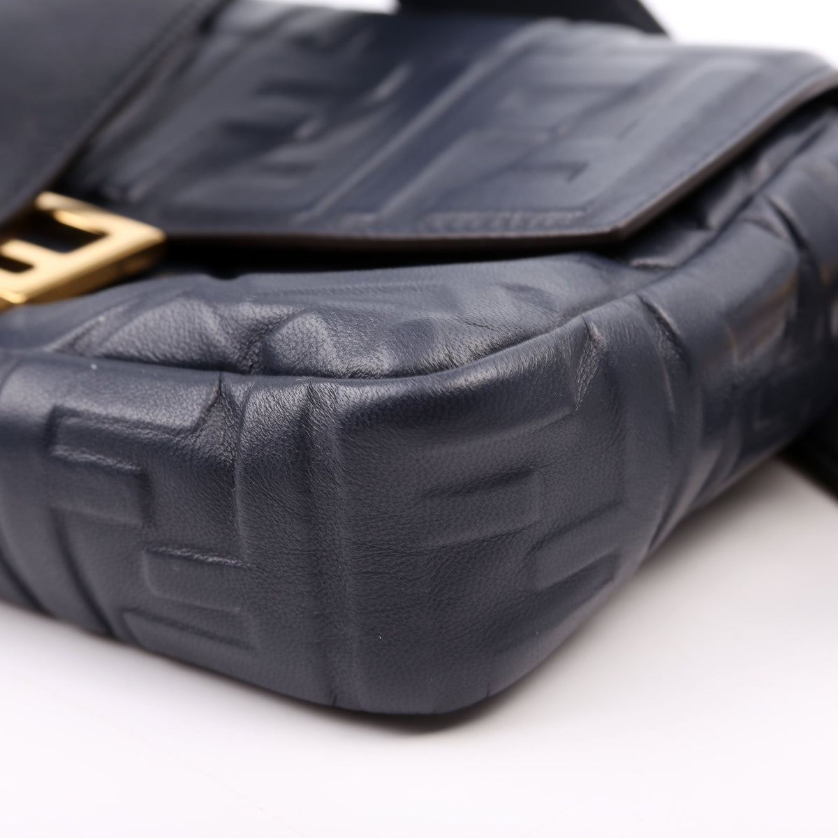 8BR600 Baguette FF Embossed Nappa Blue