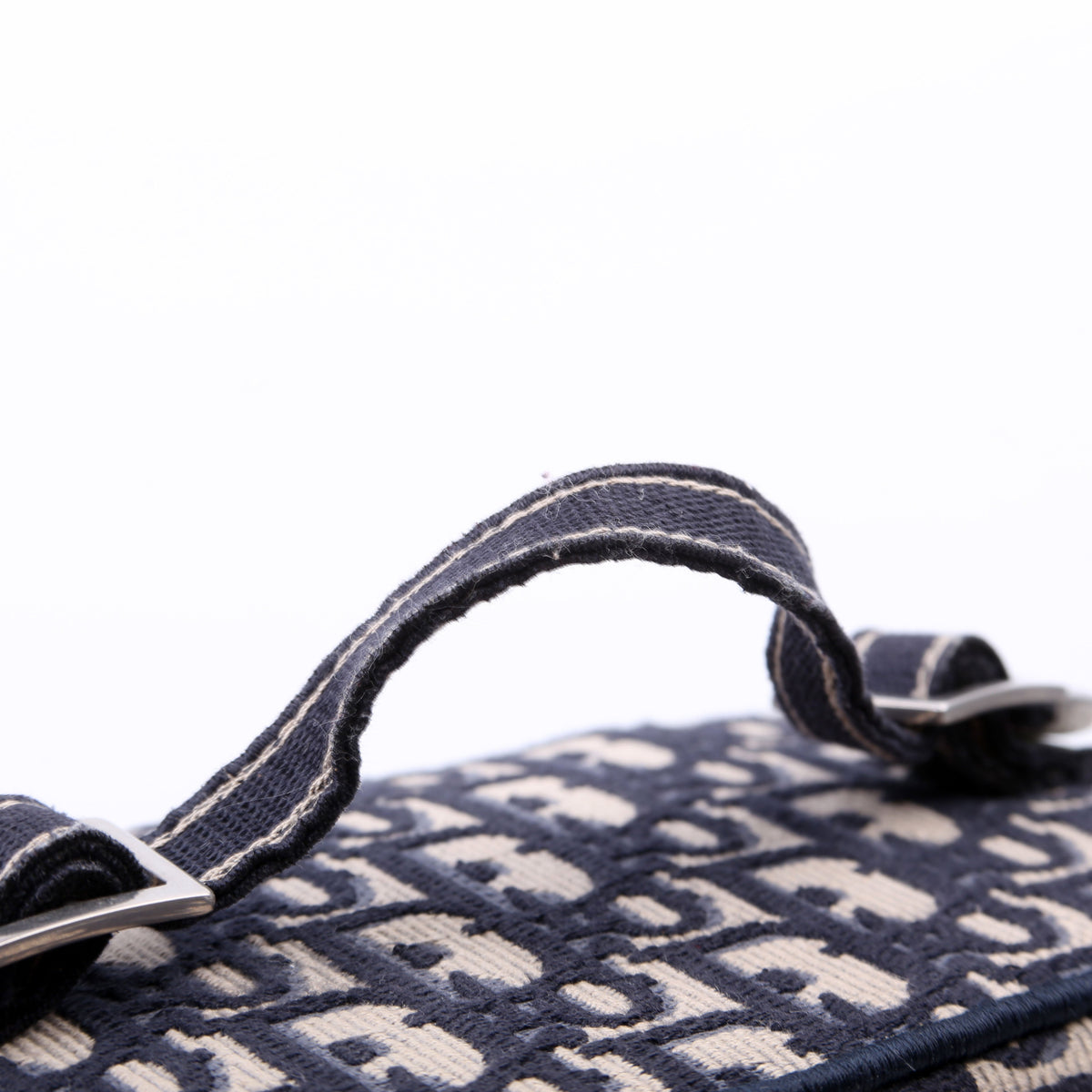 Travel Small Vanity Case Oblique With Strap