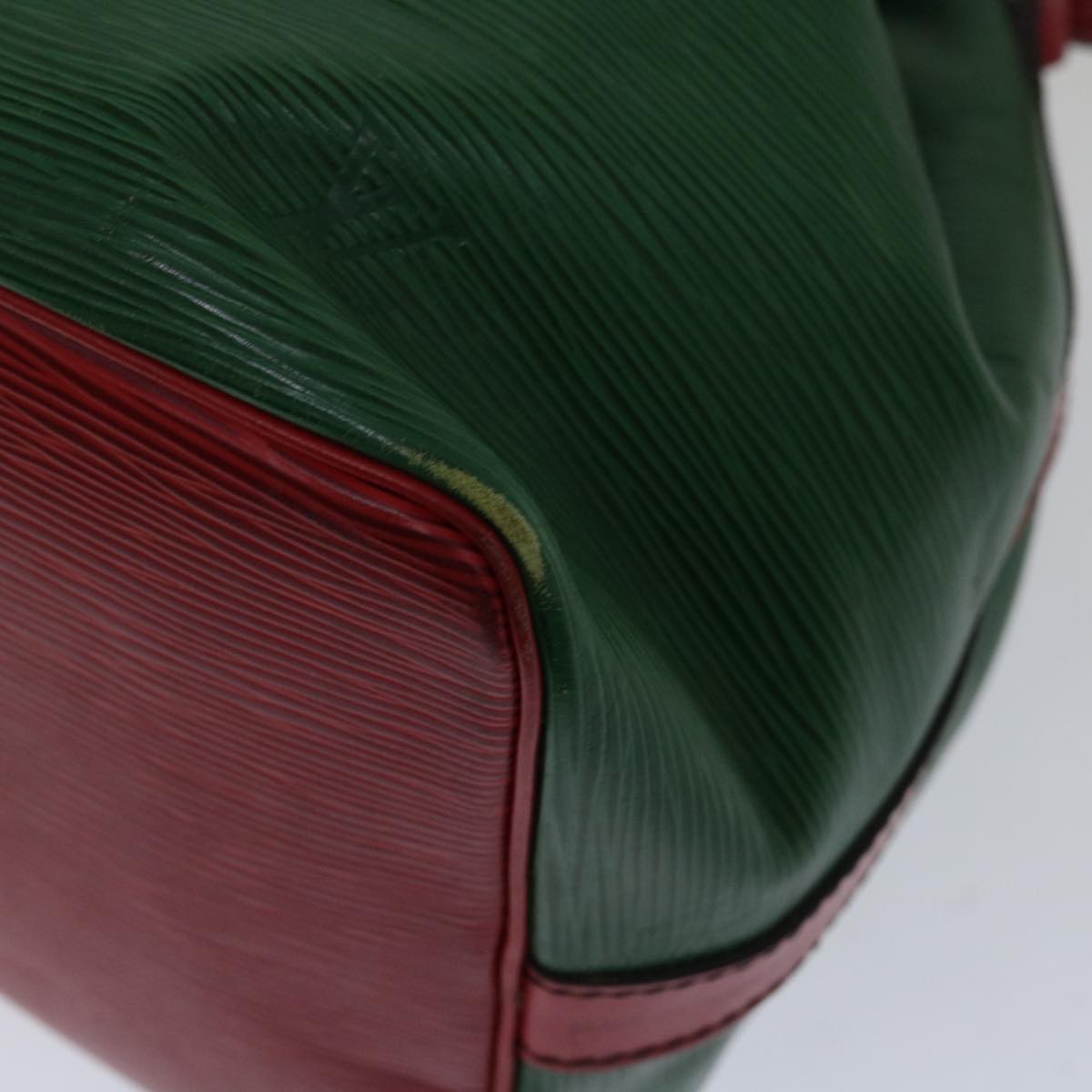 LOUIS VUITTON Petit Noe Shoulder Bag